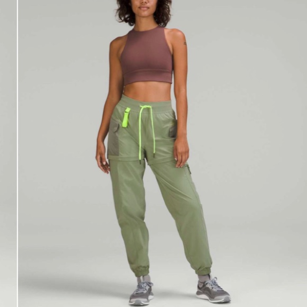 Lululemon High Rise Convertible Hiking Jogger Pants in Laurel Green size 10